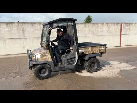 KUBOTA RTV900 4x4 DIESEL UTILITY VEHICLE - Image 2