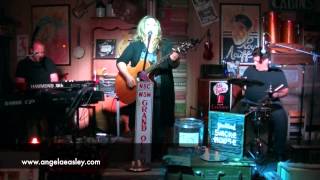 Angela Easley - Lay Down @ Jim Oliver's Smokehouse