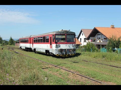 „Bageta“ 813.026 sa dostane ako vlak Os6607 do stanice Kalinovo. ESK086186