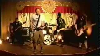 Zebrahead - Get Nice! (Official Music Video [1970&#39;s Version]