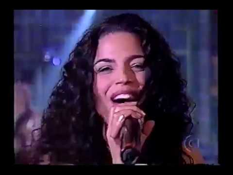 Emanuelle Araújo e Banda Eva - Chuva de Verão - Ao vivo