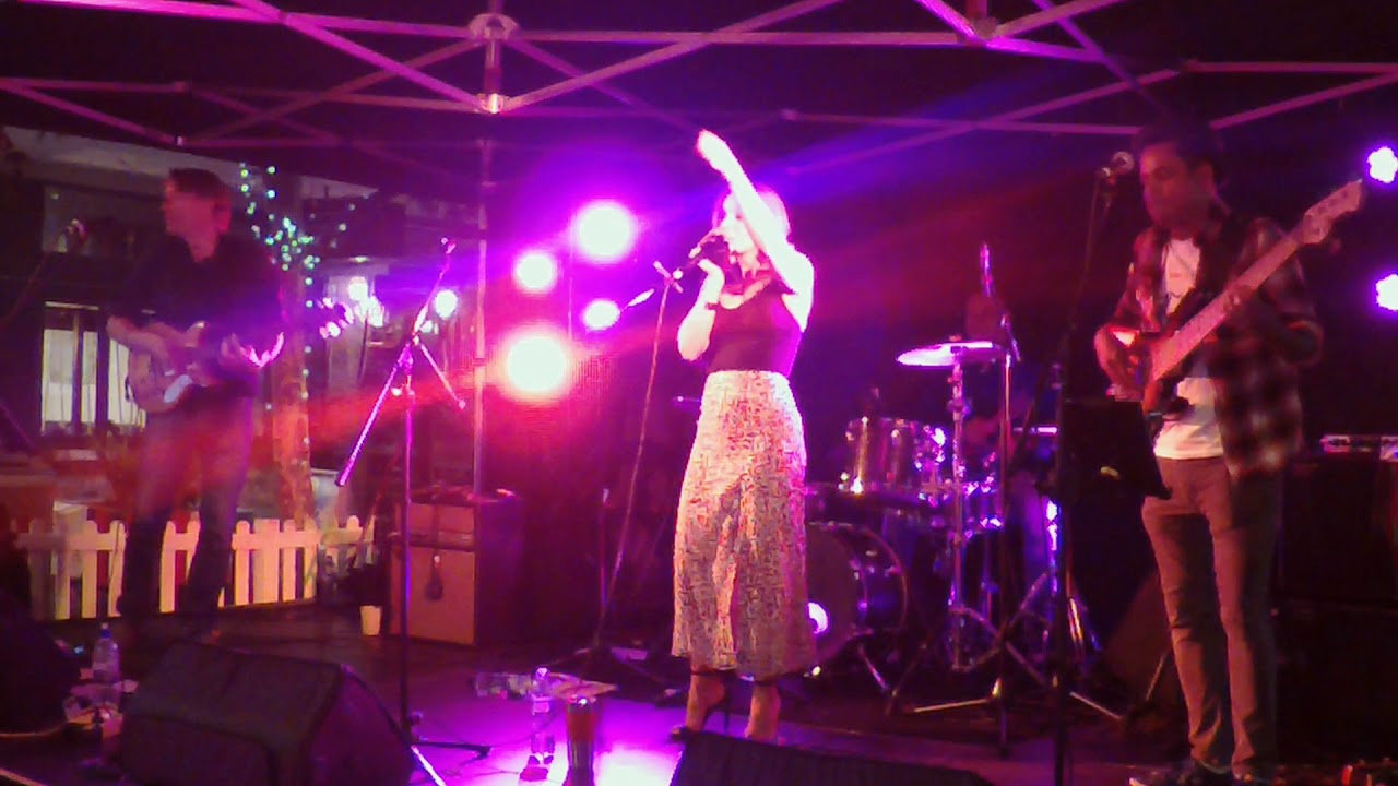 Aggie Gioftsidis live: The 4 piece, Live & Dynamic Highlights