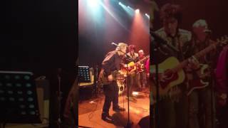 The Piggyback Riders feat Chris Spedding - Wild in The Street.