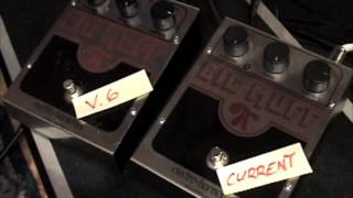 Video thumbnail for Electro Harmonix BIG MUFF PI shootout Current Modern Version versus V.6 BigMuff Pi by gearmanndude