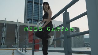 De la cripta Music Video