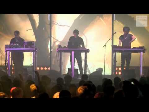 Moderat - Let Your Love Grow (Cologne 2010) HQ