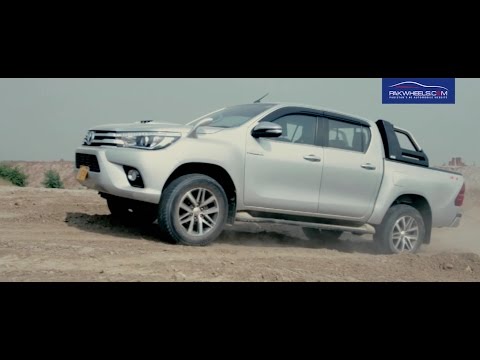 Toyota Hilux Revo | Expert Review 