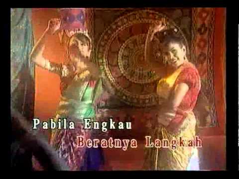 Amelina & Sheeda - Secangkir Madu Merah