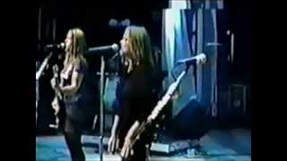 Go-Go&#39;s - You Can&#39;t Walk in Your Sleep (If You Can&#39;t Sleep) (Live in Atlanta &#39;00)