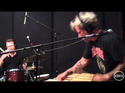 Garage A Trois "Fragile" Live at KDHX 09/14/10 (HD)