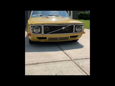 Colonel Mustard 1971 Volvo 144s