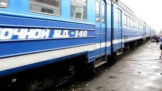 preview picture of video 'EMU ED9M-182 arrives at Michurinsk station, state of Tambov.'