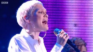 Jessie J - Amazing Grace (With Gospel Choir)