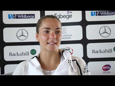 Mirjam Björklund ute i Båstad