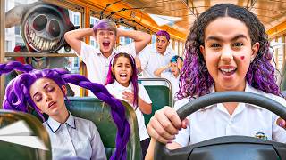 SOPHIA E LIZ ENTRARAM NO ÔNIBUS ESCOLAR AMALDIÇOADO… E A LENDA ERA REAL!
