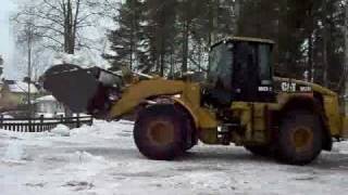 preview picture of video 'Snölastning snowremoval snöröjning'