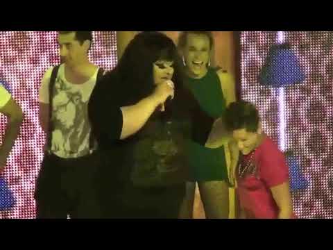 Let's Club - Adele - Thália Bombinha - Show de Humor