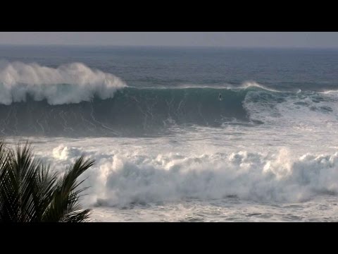 Waimea Bay surf clean up set; 1-27-16