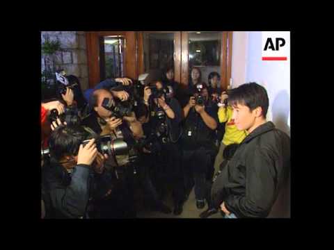 download lagu mp3 mp4 Glass Movie Hong Kong, download lagu Glass Movie Hong Kong gratis, unduh video klip Glass Movie Hong Kong