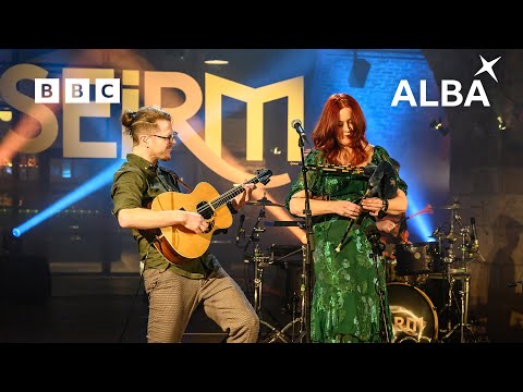 Kathryn Tickell & The Darkening | One Night in Moaña | Seirm 2024 | BBC ALBA