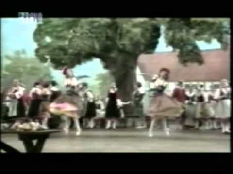 A Folk Tale pas de six Coreg A Bournonville Royal Danish Ballet