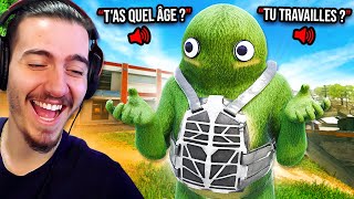 CE JEUNE CURIEUX DE 13 ANS ME SPAM DE QUESTIONS SANS INTERRUPTION...