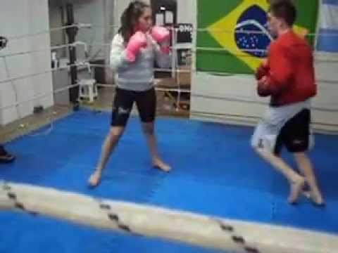 EL FUERTE KICK GUANTEO COLO COLMAN VS FLOOR RIOS 2ROUND