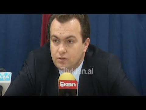 FRESSH: Qendrojme ne nje linje me PS-ne (4 Prill 2002)