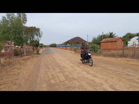 Passeando no povoado de Morrinhos no estado da Bahia município de Iuiú Bahia....
