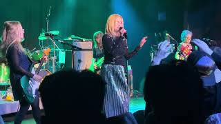 The Go-Go&#39;s - Stuck in my Car - The Roxy Theater