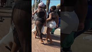 🇿🇦 Durban: The BUSIEST Beach! #tourmarvel