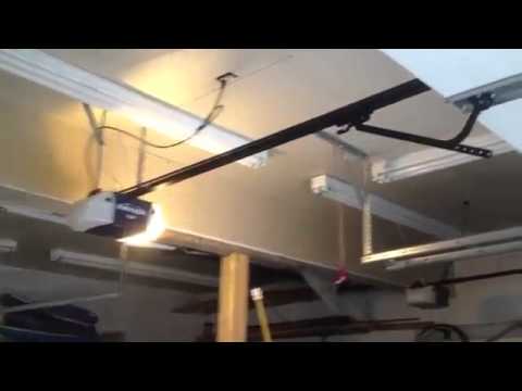 garage door opener 155