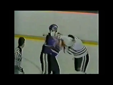 Oilers - Blackhawks rough stuff 12/11/85