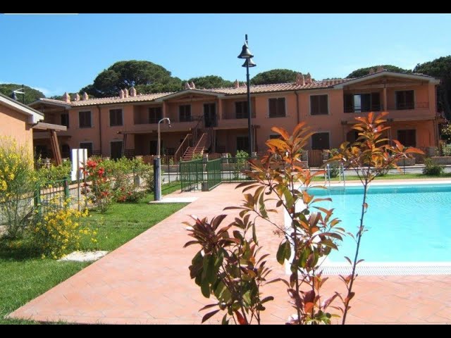 Castiglione della Pescaia, villette in affitto in residence con piscina