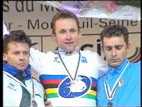 Adrie van der Poel / terugblik op imposante loopbaan