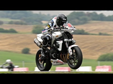Triumph Street Triple-Cup Schleiz 2012: 1. Lauf