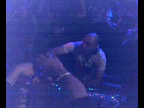 Len faki plays stranger to stability @ Goa Club Rome 28.1.10