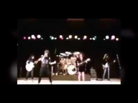 AC/DC con calle 13 back in black