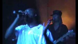 Brinsley Forde &amp; Binghiband  - Don´t turn around.wmv