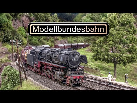 Modellbundesbahn: Duel of the Steam Locomotive Giants! Roco and Brawa BR 44 in the Ultimate Test