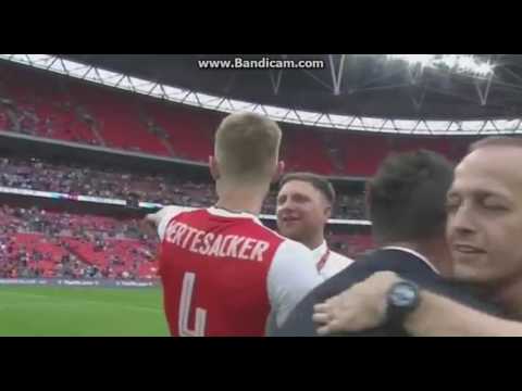 Arsenal   FA Cup Final Trophy Celebration   English Commentary   Full HD 720p 27 05 2017
