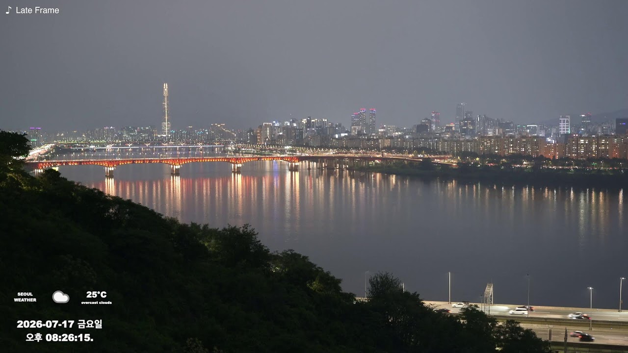 Live webcam view of Han River Skyline View