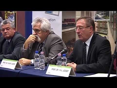 SZTEtv - Bemutatták a Szent-Györgyi Albert emlékérmét