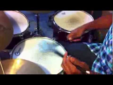 Billy Kilson on BRUSHES