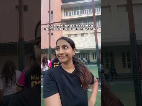 Kya kisine yaha throwball khela hua hai? Pls mujhe batao