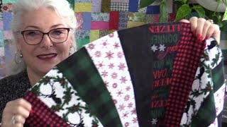6 Fat Quarter Christmas Tree Skirt