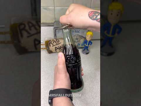 Opening 70 Year Old Bottle of Coca-Cola & Comparing to modern Coke!