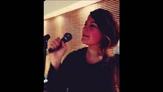 Bei mir bist du schön (Robin McKelle version karaoke)&amp; Blue moon (Michael Buble version karaoke)