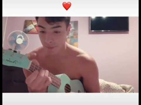 Photograph-Naim Darrechi (Mini Cover)