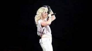 Faith Hill- Stronger